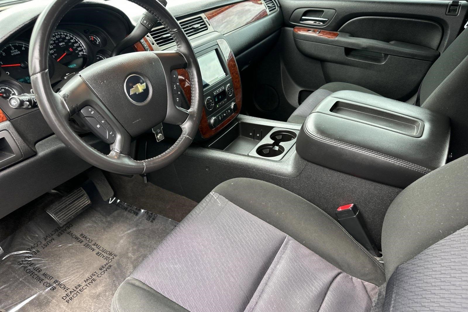 Used 2010 Chevrolet Tahoe LS w/ Regional Value Package RWD image 4