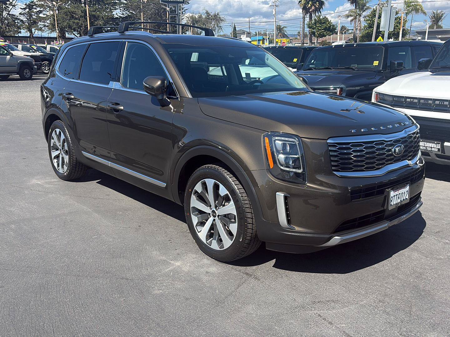 Used 2021 Kia Telluride EX w/ EX Premium Package AWD/4WD image 1