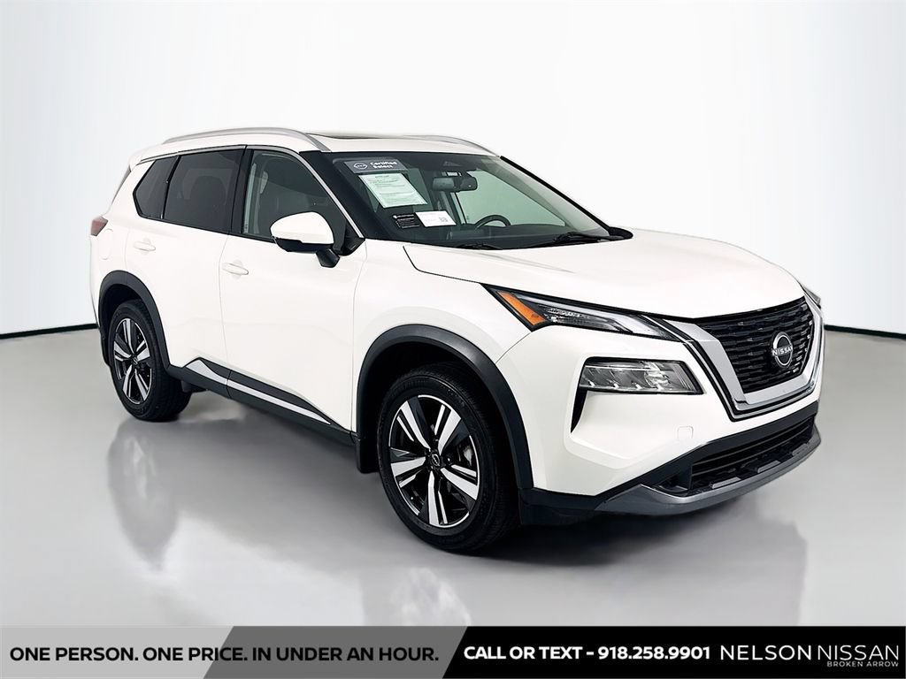 Certified 2022 Nissan Rogue SL AWD/4WD image 3