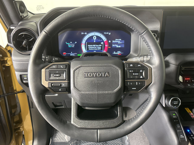 Used 2025 Toyota Land Cruiser image 24