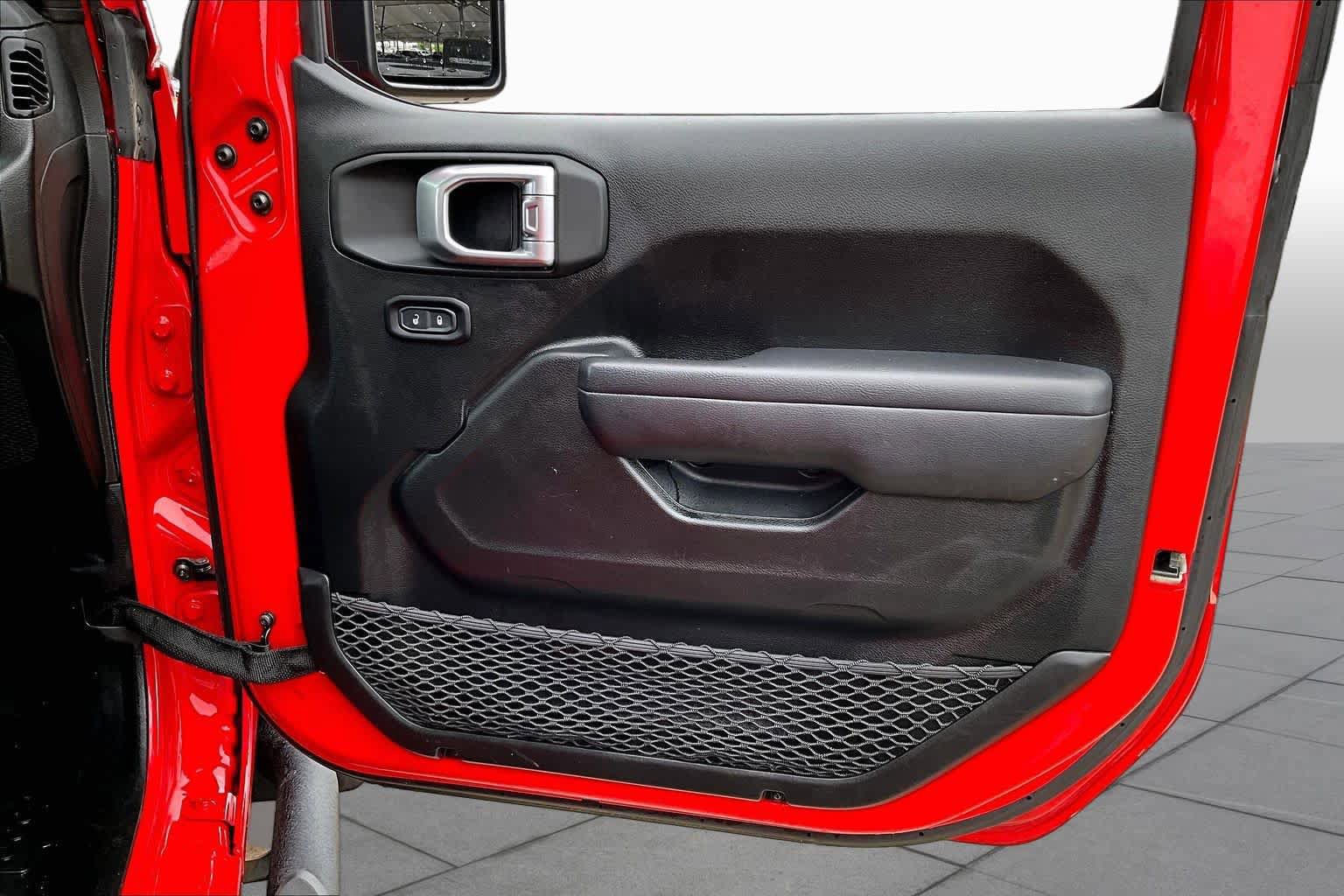 Used 2020 Jeep Wrangler Unlimited Sport AWD/4WD image 25