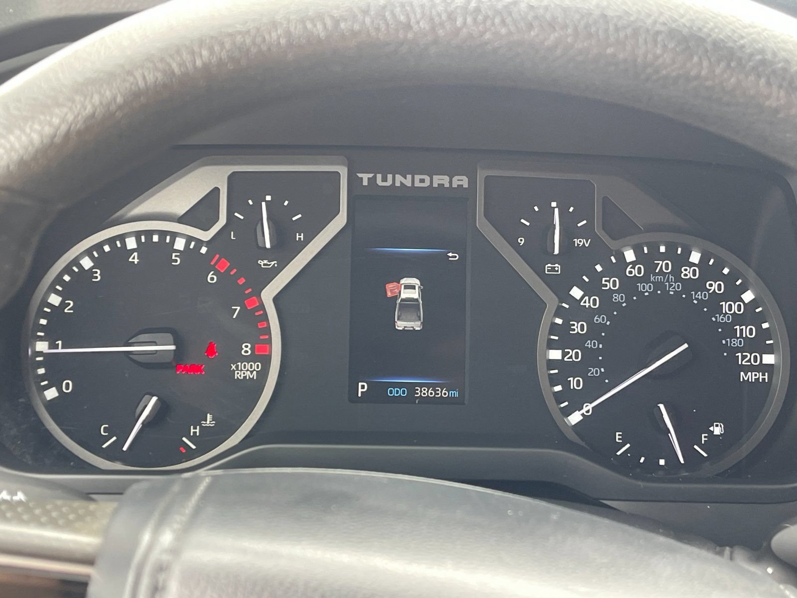Used 2022 Toyota Tundra SR5 AWD/4WD image 27