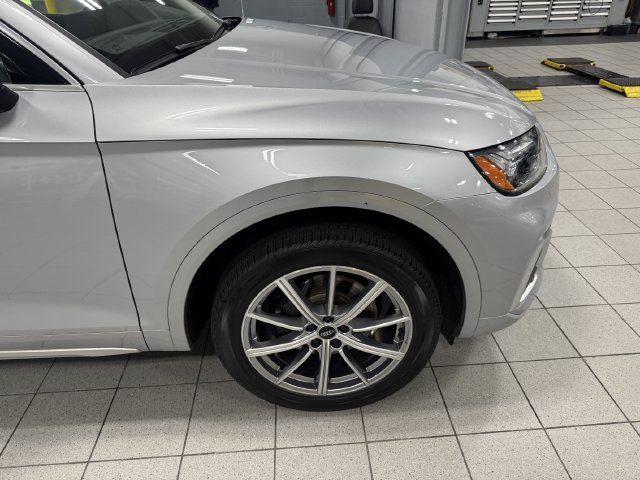 Certified 2022 Audi SQ5 Premium AWD/4WD image 9