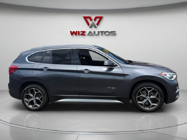 Used 2017 BMW X1 xDrive28i AWD/4WD image 6