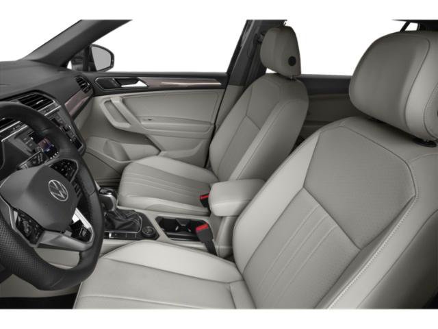 Used 2023 Volkswagen Tiguan SE R-Line AWD/4WD image 9