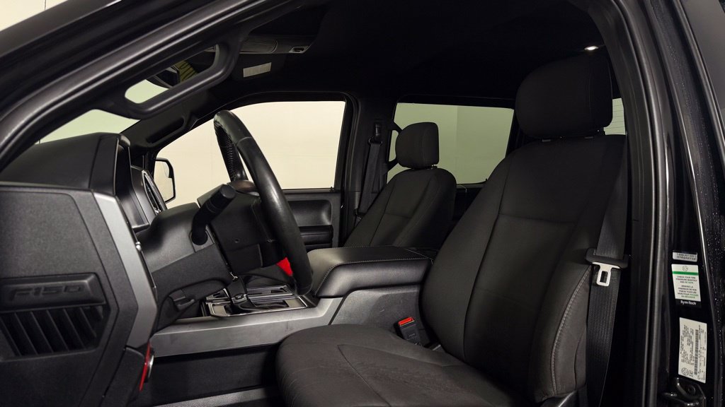 Used 2019 Ford F150 XLT w/ Equipment Group 302A Luxury AWD/4WD image 13