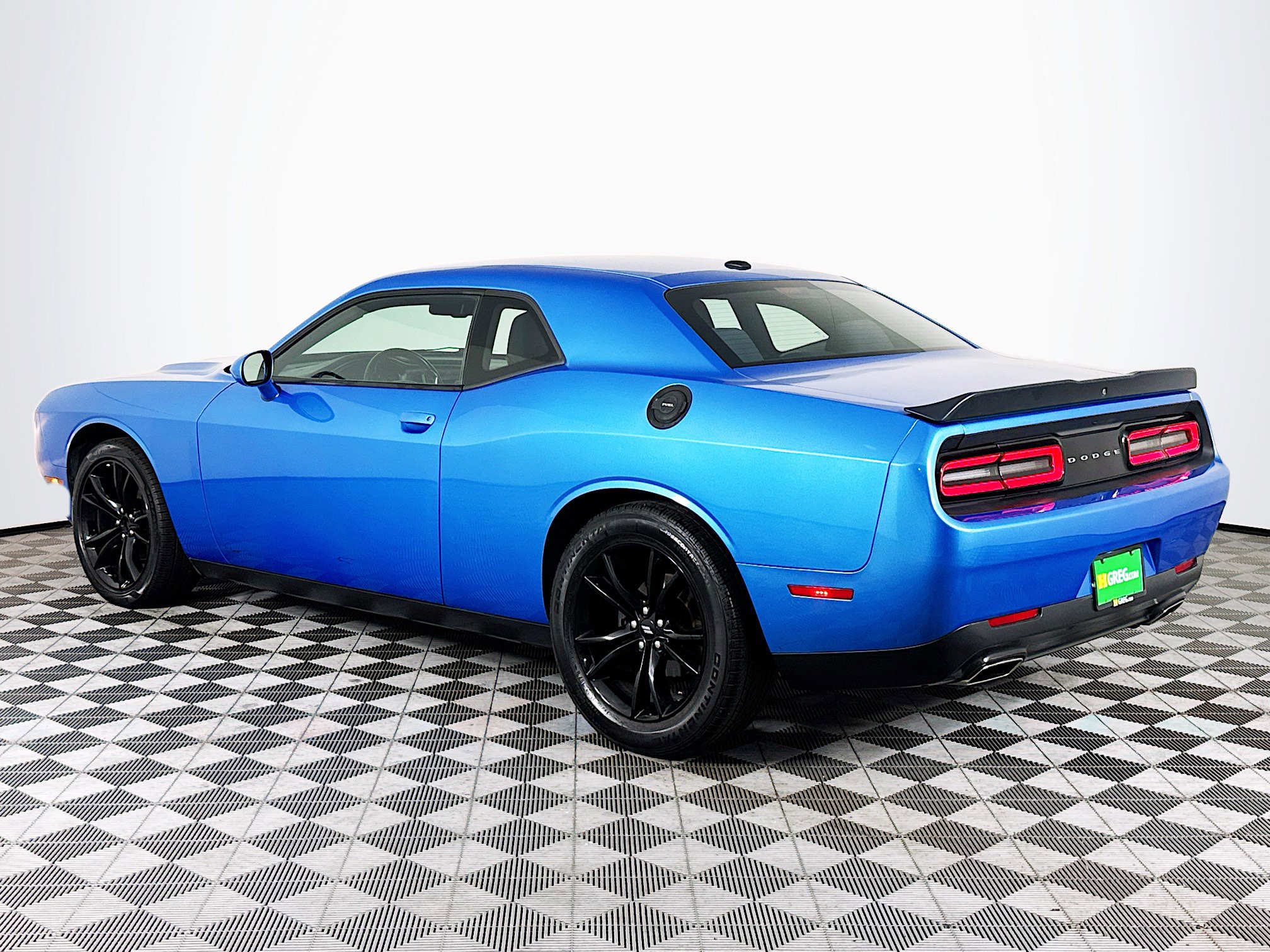 Used 2018 Dodge Challenger SXT w/ Blacktop Package image 6