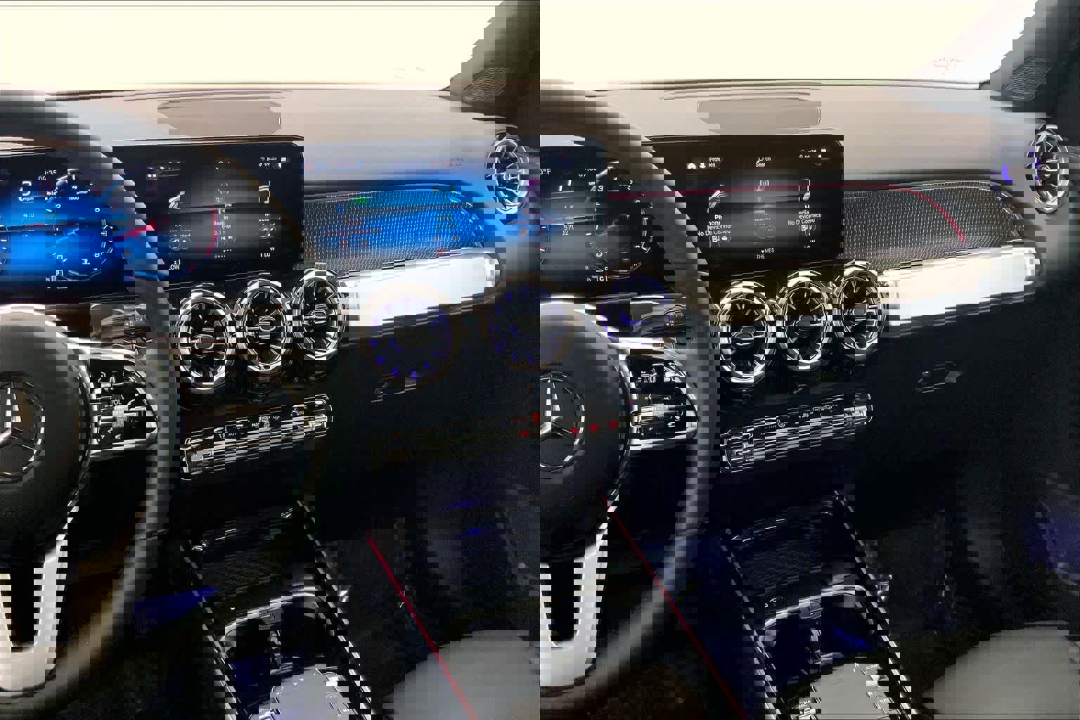 Certified 2023 Mercedes-Benz GLB 250 image 25