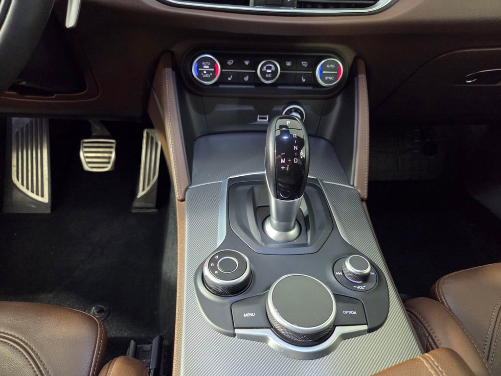 Used 2019 Alfa Romeo Stelvio Ti Sport w/ Quick Order Package 22S Sport image 15
