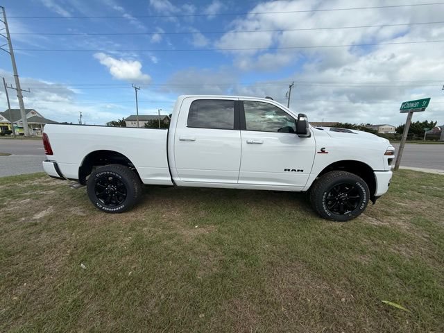 New 2026 RAM 2500 Laramie w/ Night Edition AWD/4WD image 8
