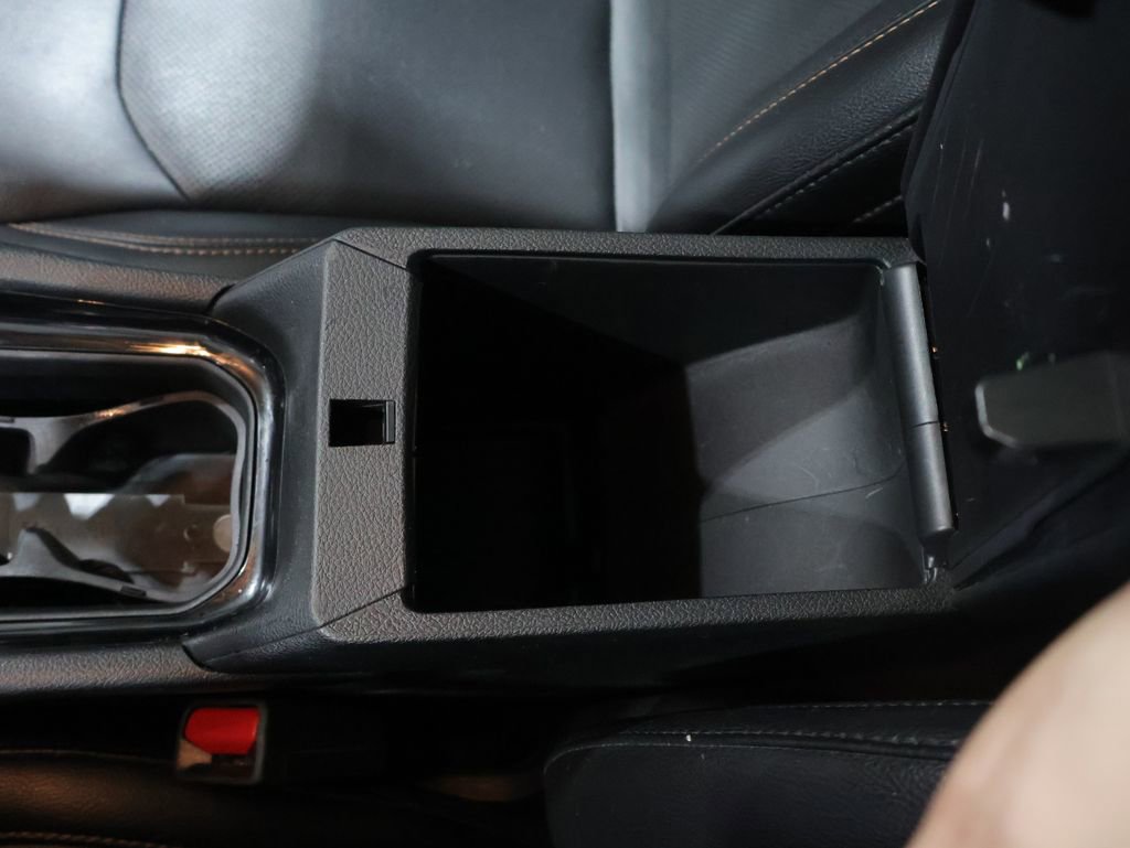 Certified 2022 Jeep Compass Limited w/ Sun and Sound Group image 31