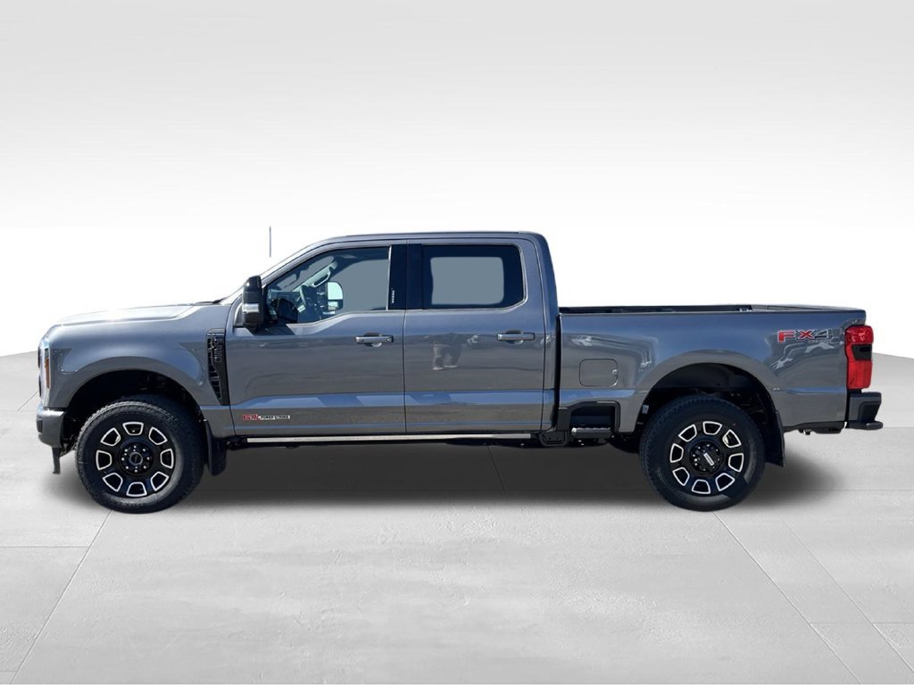 New 2026 Ford F350 Platinum w/ FX4 Off-Road Package AWD/4WD image 8
