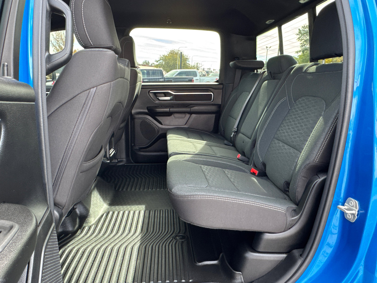 Used 2025 RAM 1500 Big Horn AWD/4WD image 6