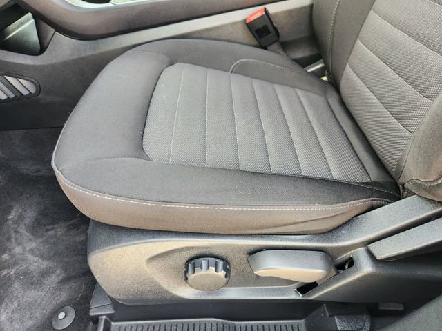 Used 2024 Ford Edge SE w/ Black Appearance Package image 24