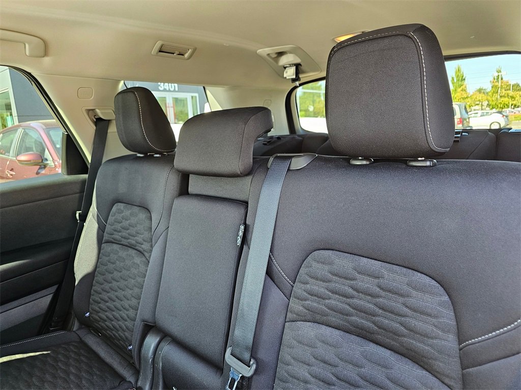 Certified 2024 Nissan Pathfinder SV image 11