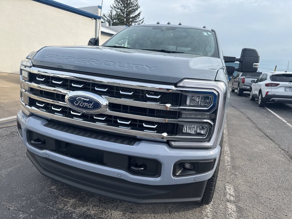 Certified 2025 Ford F350 Lariat w/ Lariat Ultimate Package AWD/4WD image 60