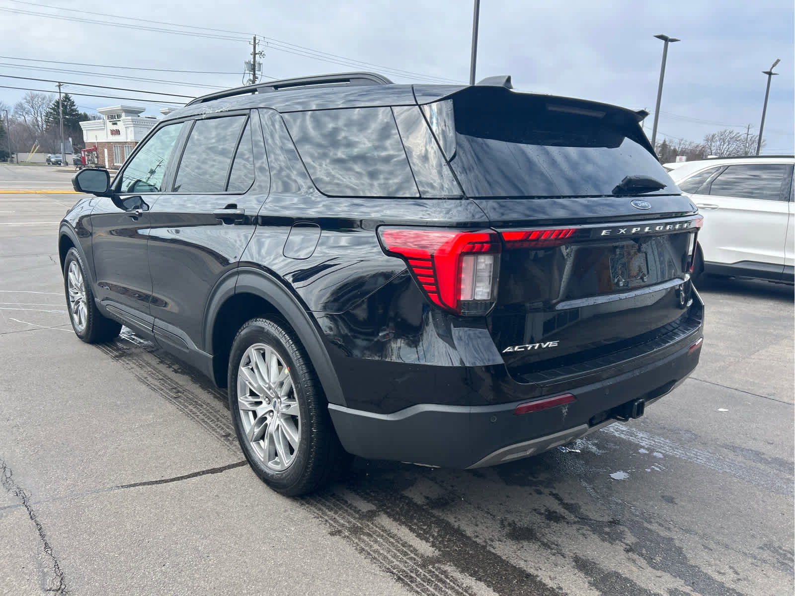 New 2026 Ford Explorer Active w/ Active Comfort Package image 7