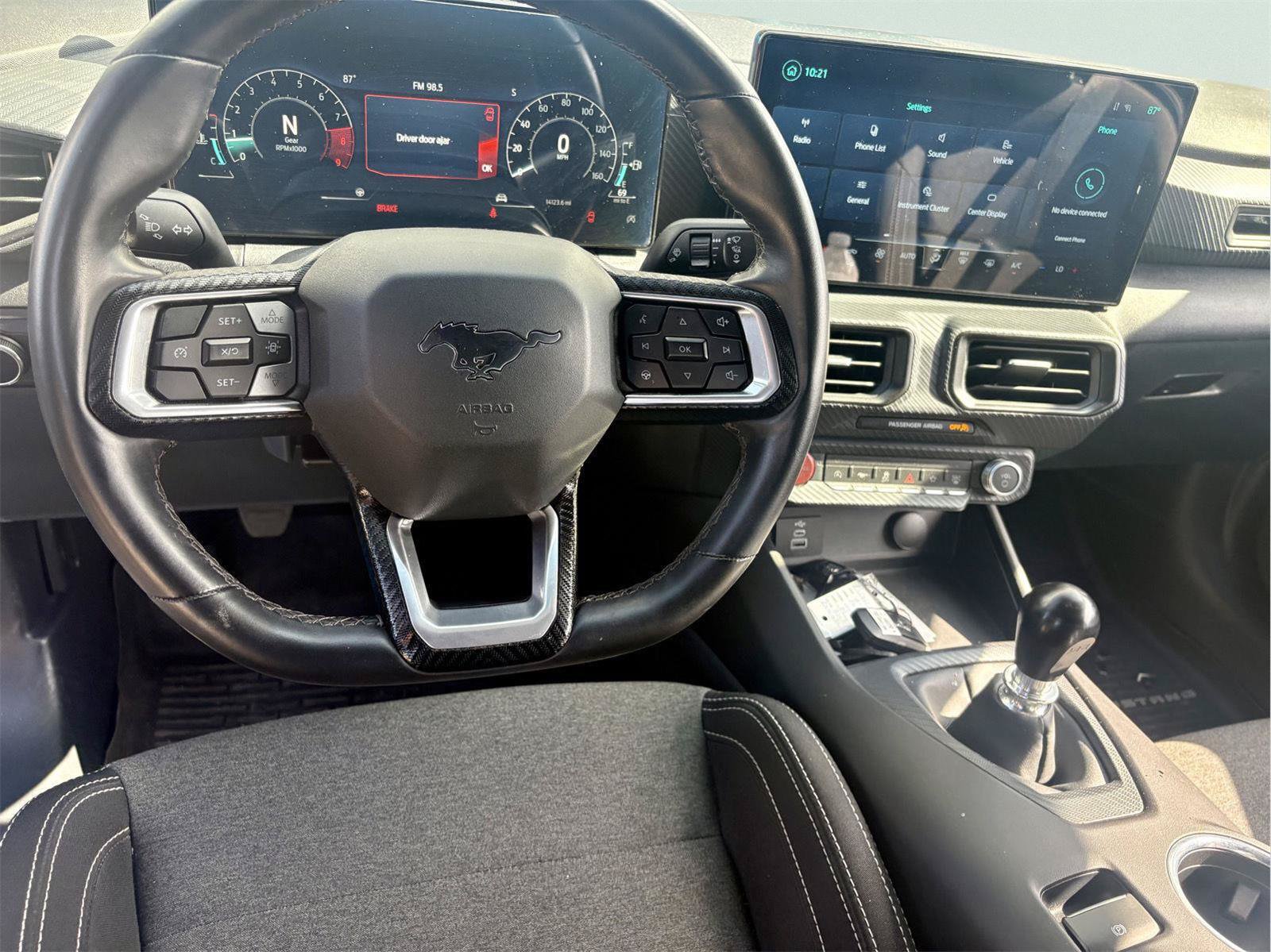 Used 2025 Ford Mustang GT RWD image 17