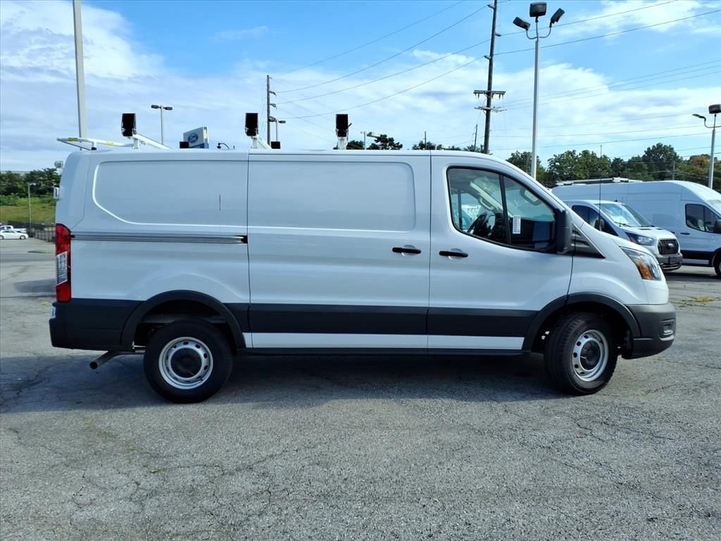 New 2024 Ford Transit 250 Low Roof w/ Load Area Protection Package image 4
