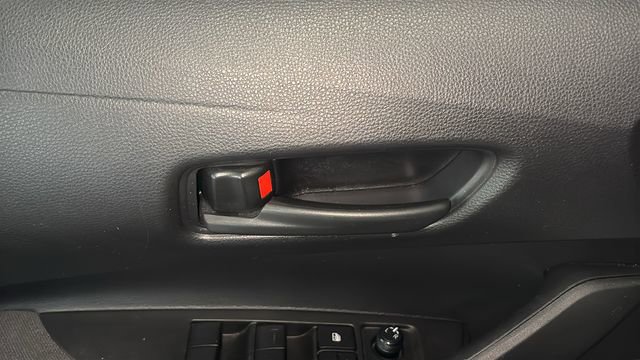 Used 2024 Toyota Corolla LE image 9