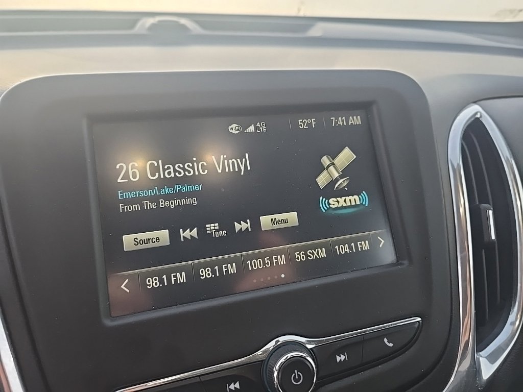 Used 2018 Chevrolet Equinox LT AWD/4WD image 9