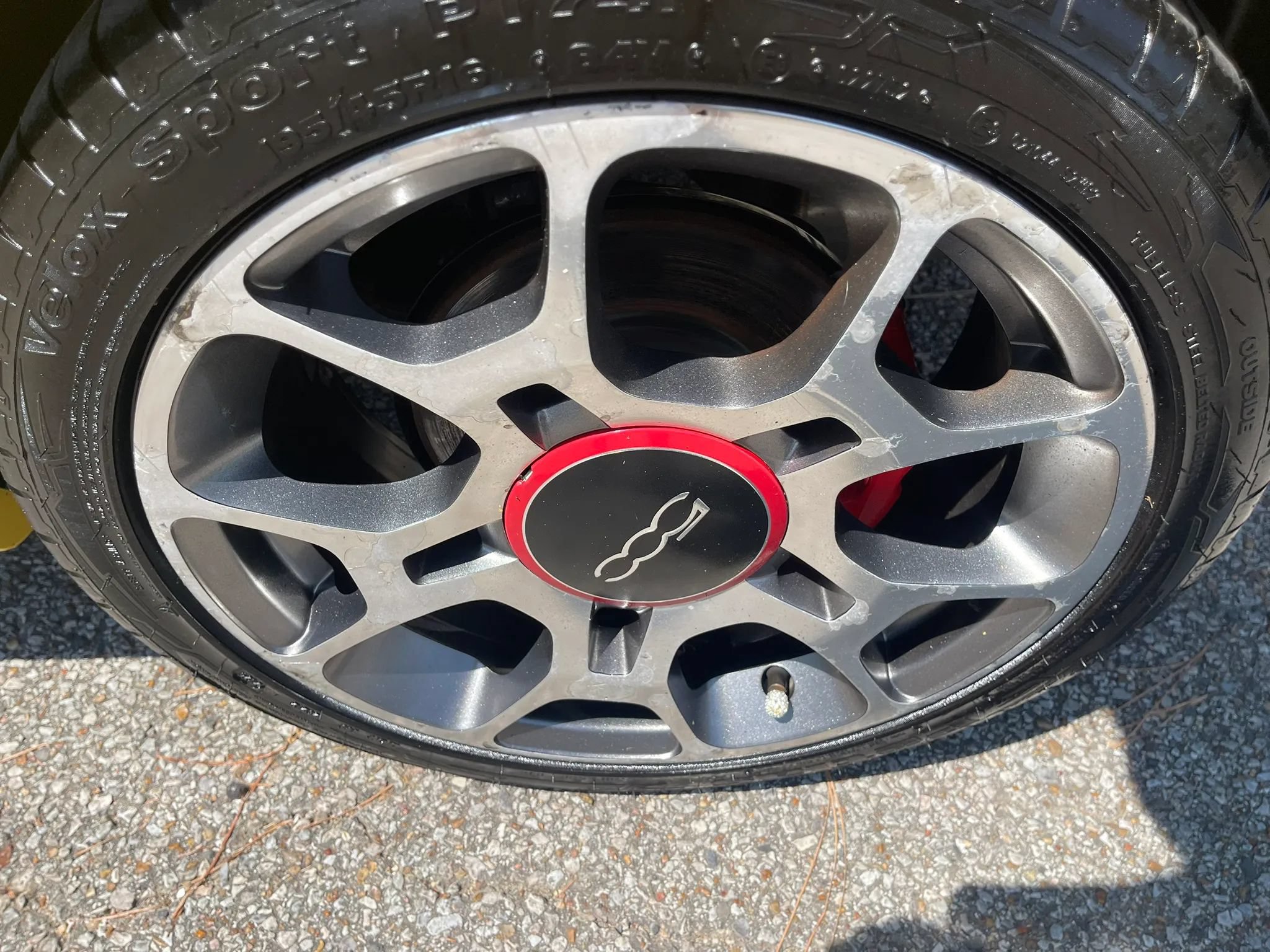 Used 2012 FIAT 500 Sport FWD image 9