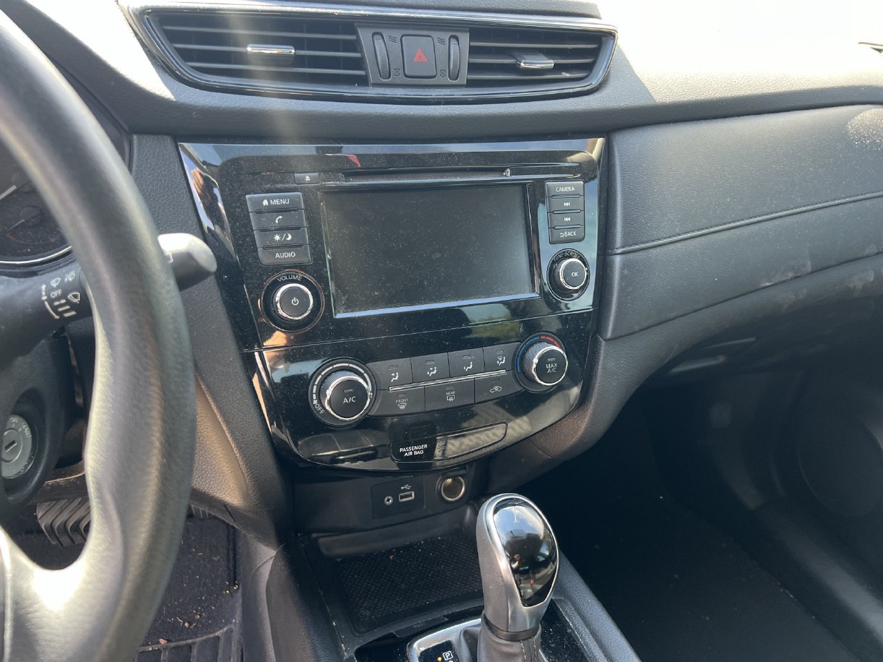 Used 2018 Nissan Rogue S FWD image 7