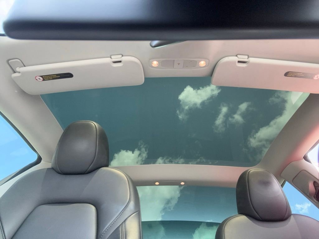 Used 2023 Tesla Model 3 Standard Range image 23