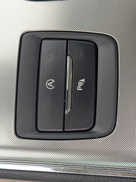 Certified 2022 Ford Edge Titanium AWD/4WD image 24