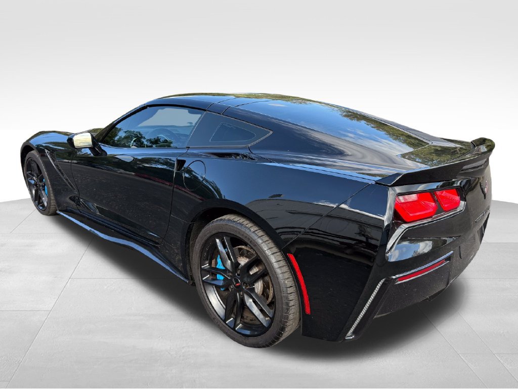 Used 2016 Chevrolet Corvette Stingray Coupe w/ Carbon Flash Badge Package RWD image 4
