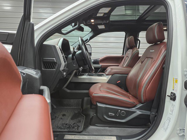 Used 2021 Ford F450 Platinum w/ FX4 Off-Road Package AWD/4WD image 18