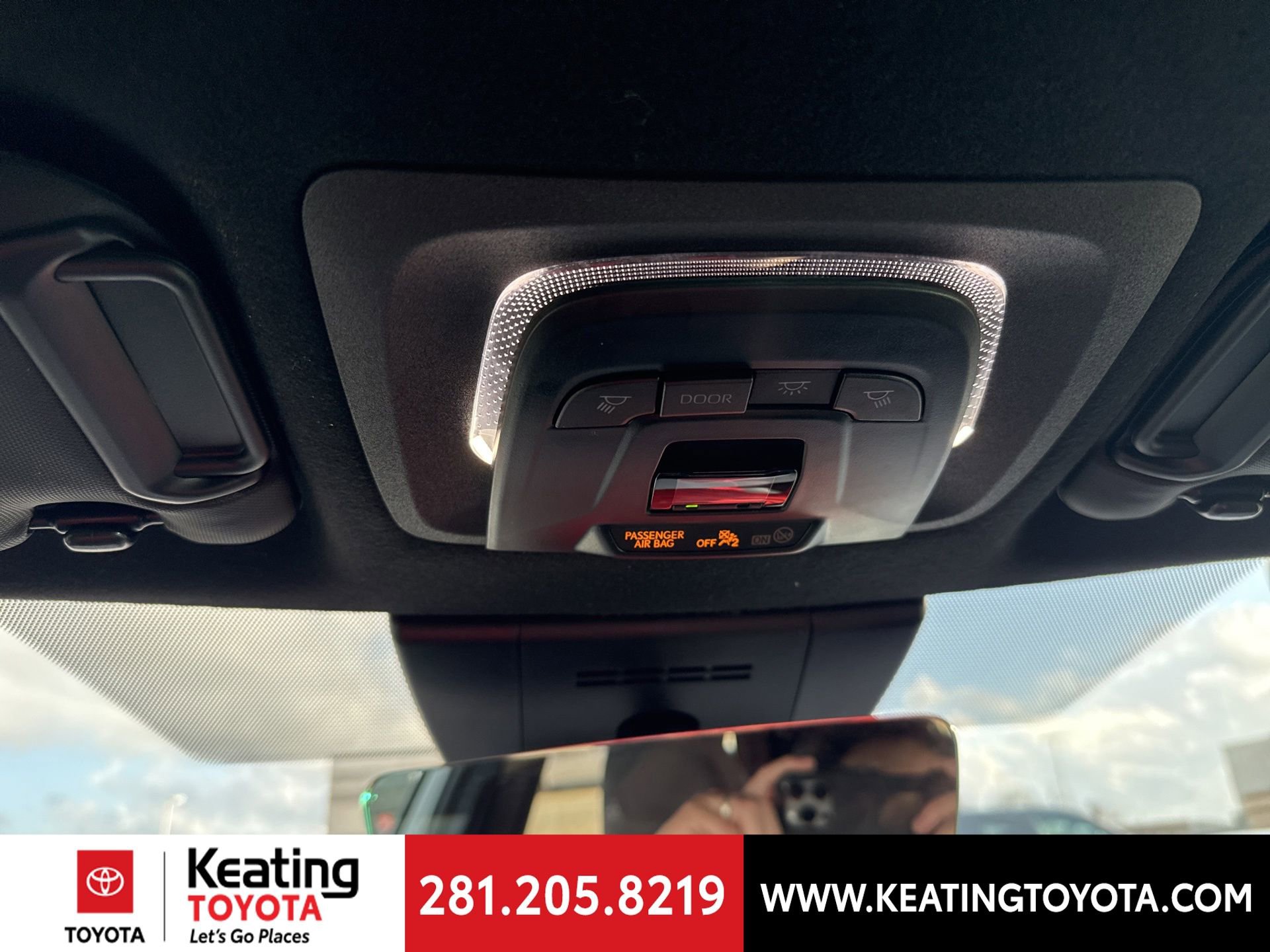 Certified 2024 Toyota Corolla Cross SE image 24