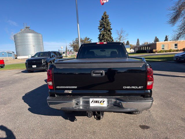Used 2005 Chevrolet Silverado 1500 LS w/ Skid Plate Package AWD/4WD image 6