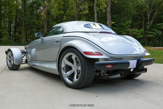 Used 2002 Chrysler Prowler RWD image 6