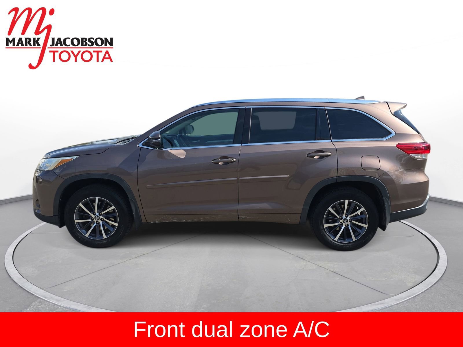 Used 2017 Toyota Highlander XLE image 13