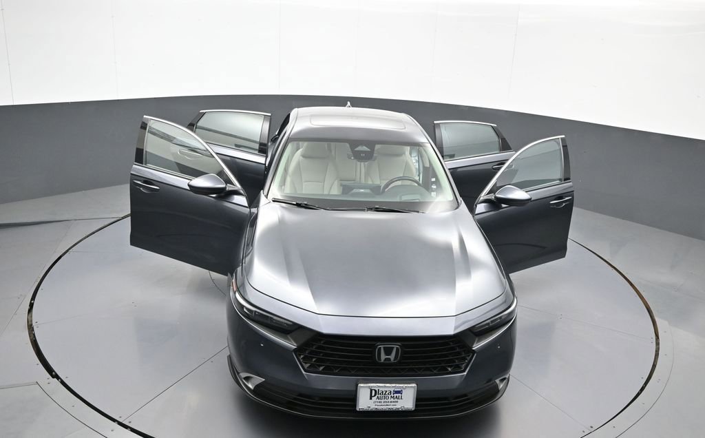 Certified 2024 Honda Accord Touring image 45