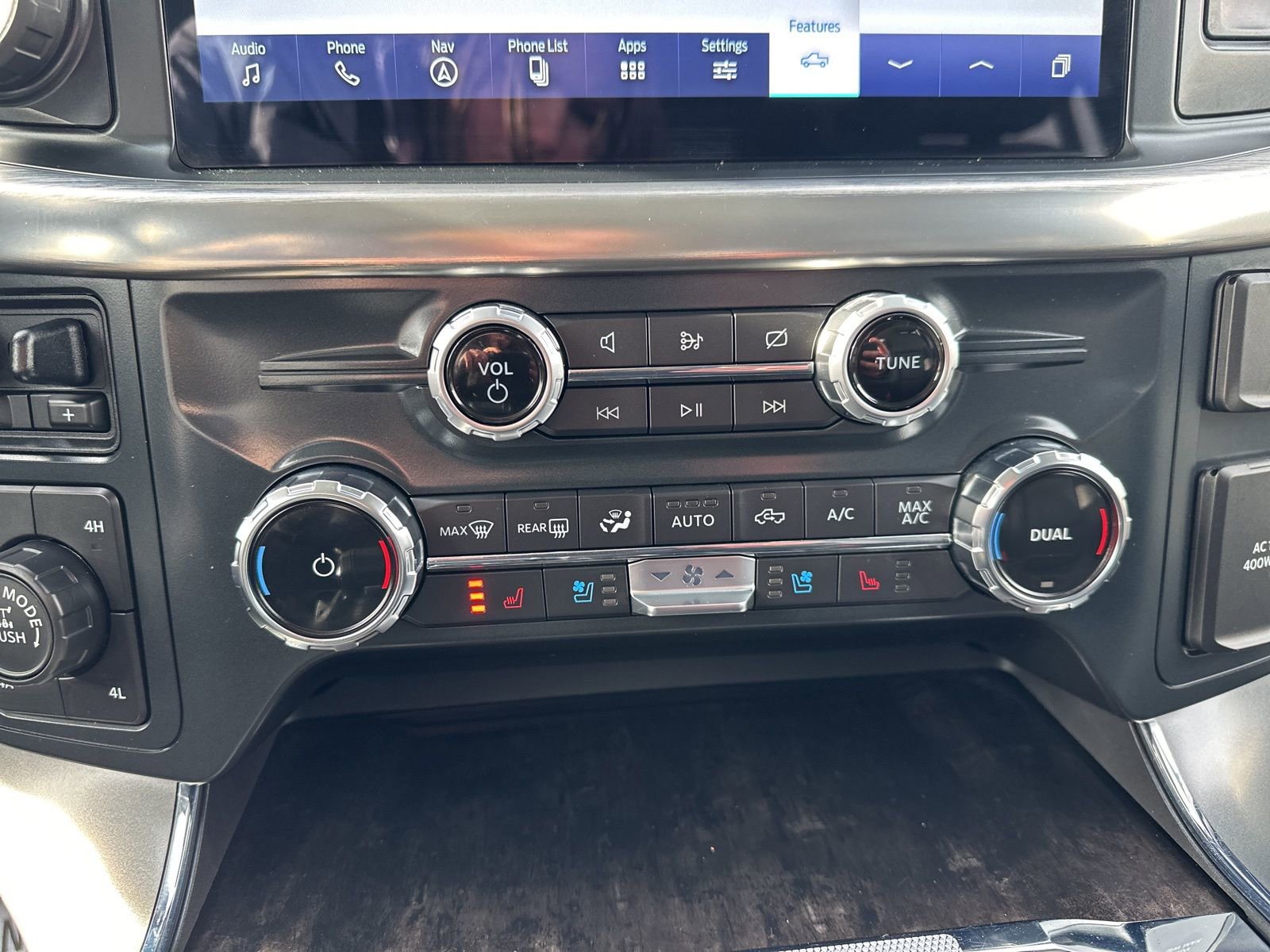 Used 2022 Ford F150 Lariat image 49