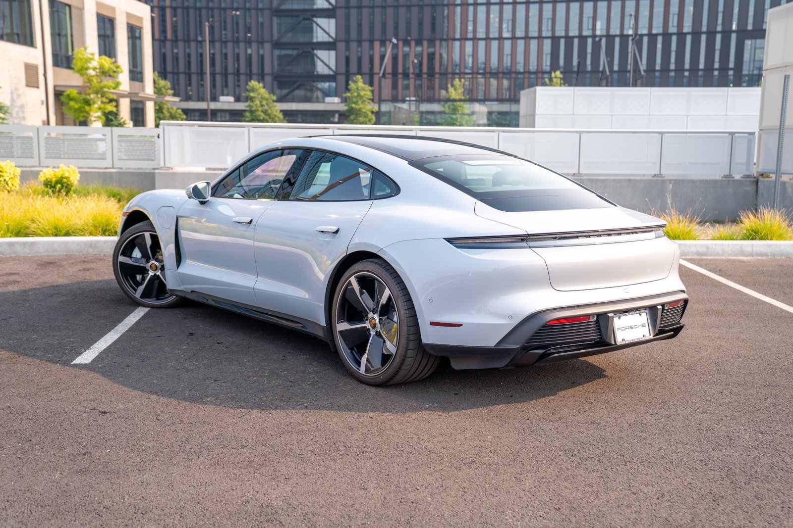 Certified 2023 Porsche Taycan Turbo AWD/4WD image 3