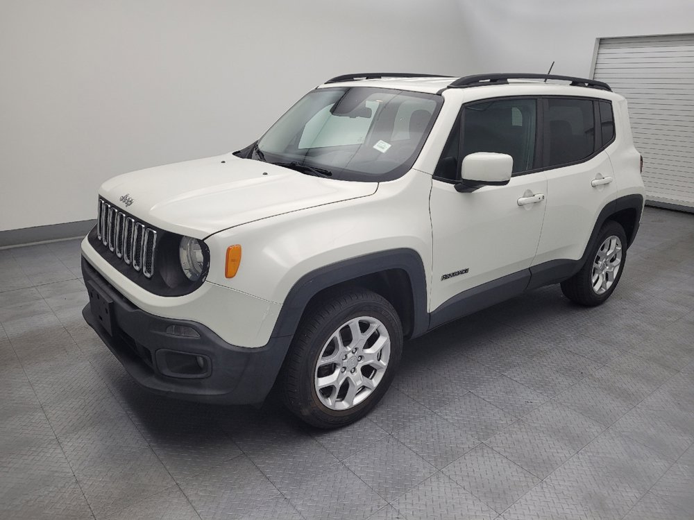 Used 2016 Jeep Renegade Latitude AWD/4WD image 2
