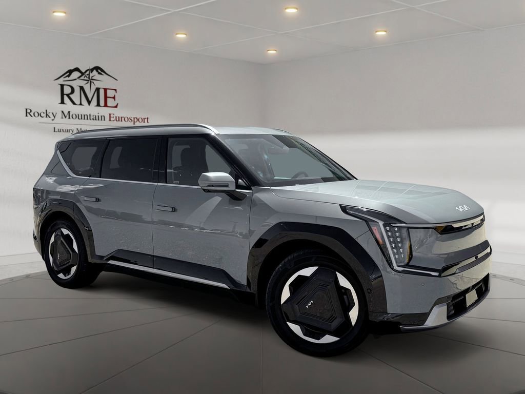 Used 2024 Kia EV9 Land AWD/4WD image 1
