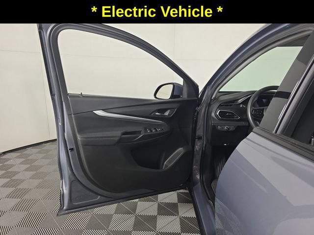 Certified 2023 Chevrolet Bolt EUV LT w/ Driver Confidence Package FWD image 20