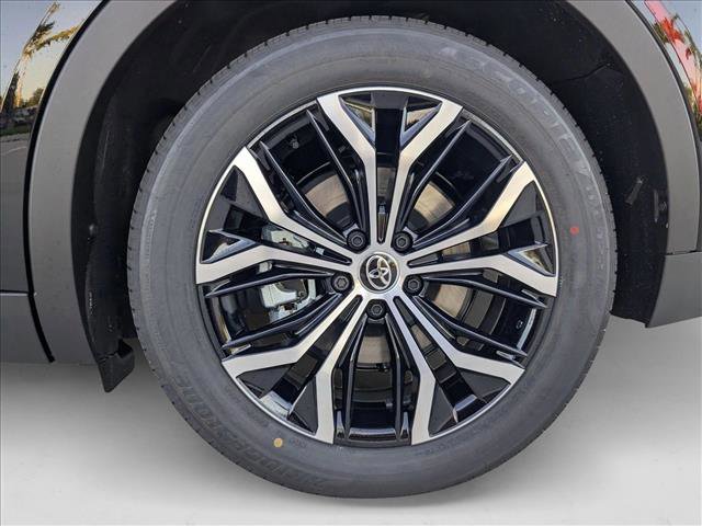 New 2026 Toyota Crown Limited image 10