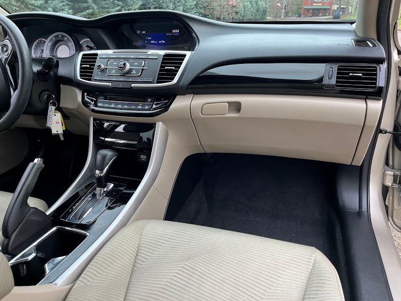 Used 2016 Honda Accord LX image 39