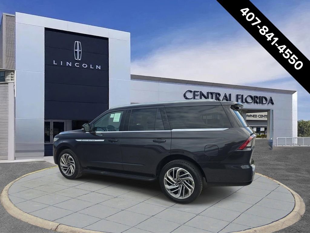New 2026 Lincoln Navigator Premiere AWD/4WD image 7