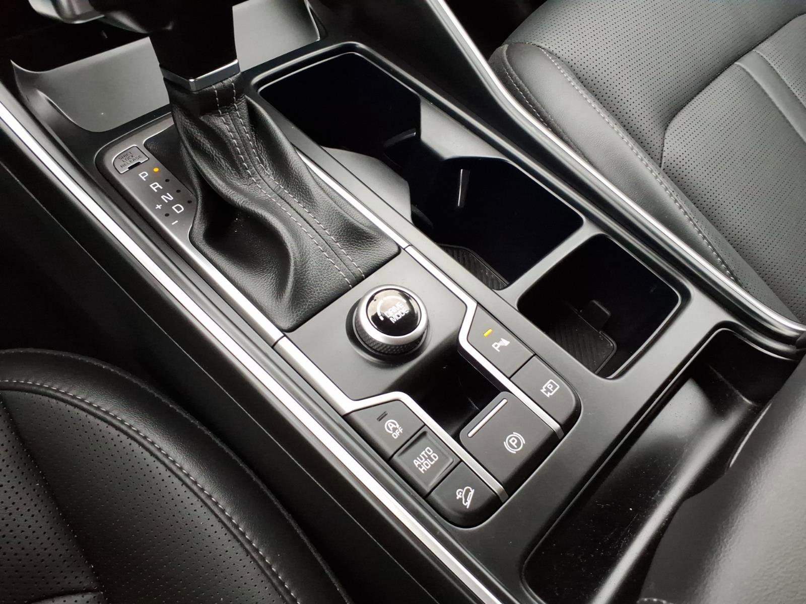 Used 2025 Kia Sorento EX image 19