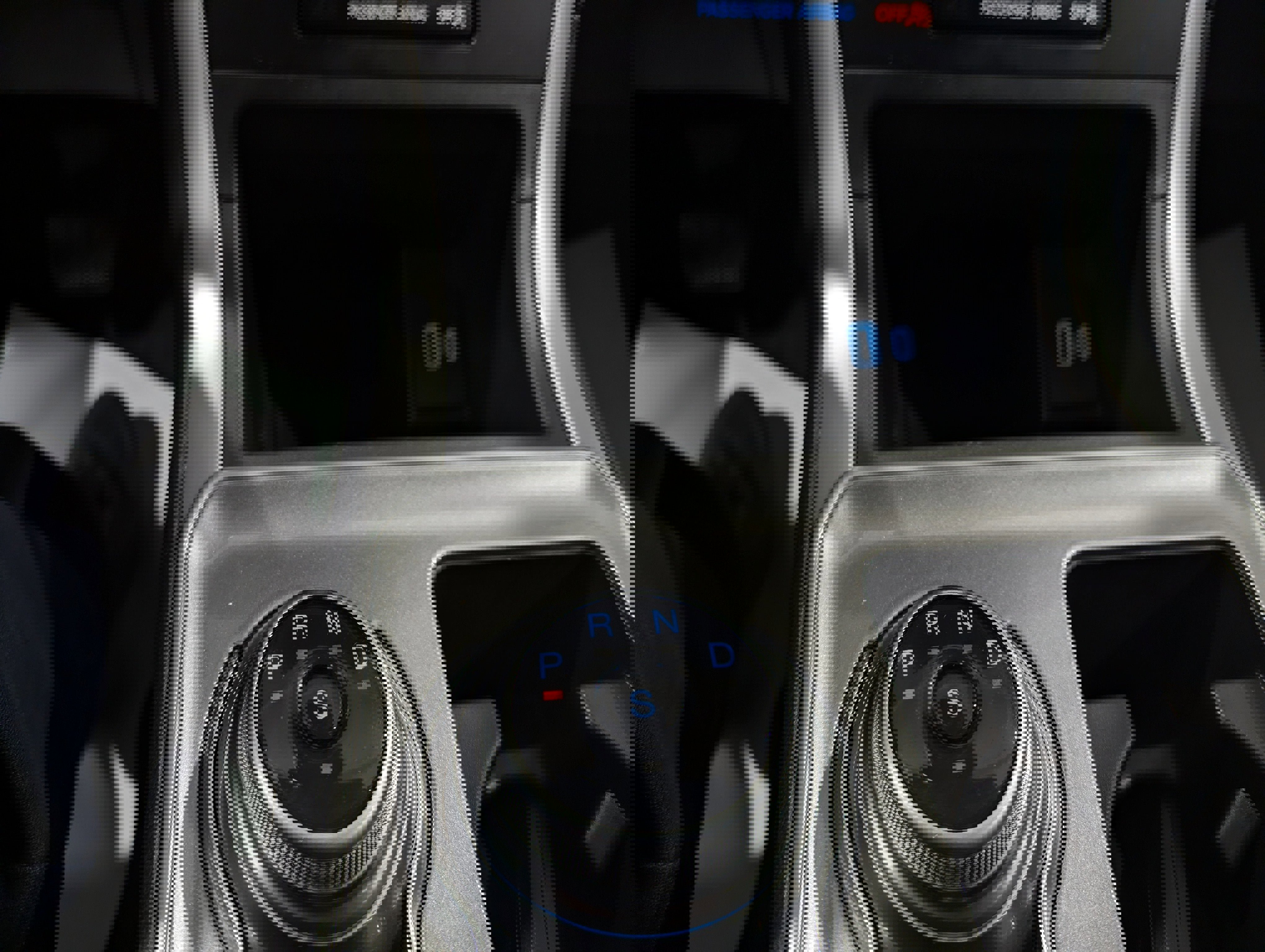 Used 2024 Ford Edge SEL w/ Convenience Package image 20