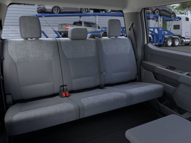 New 2026 Ford F350 XLT w/ FX4 Off-Road Package image 11
