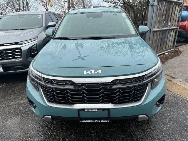 Used 2025 Kia Seltos EX w/ EX Sunroof Package image 2