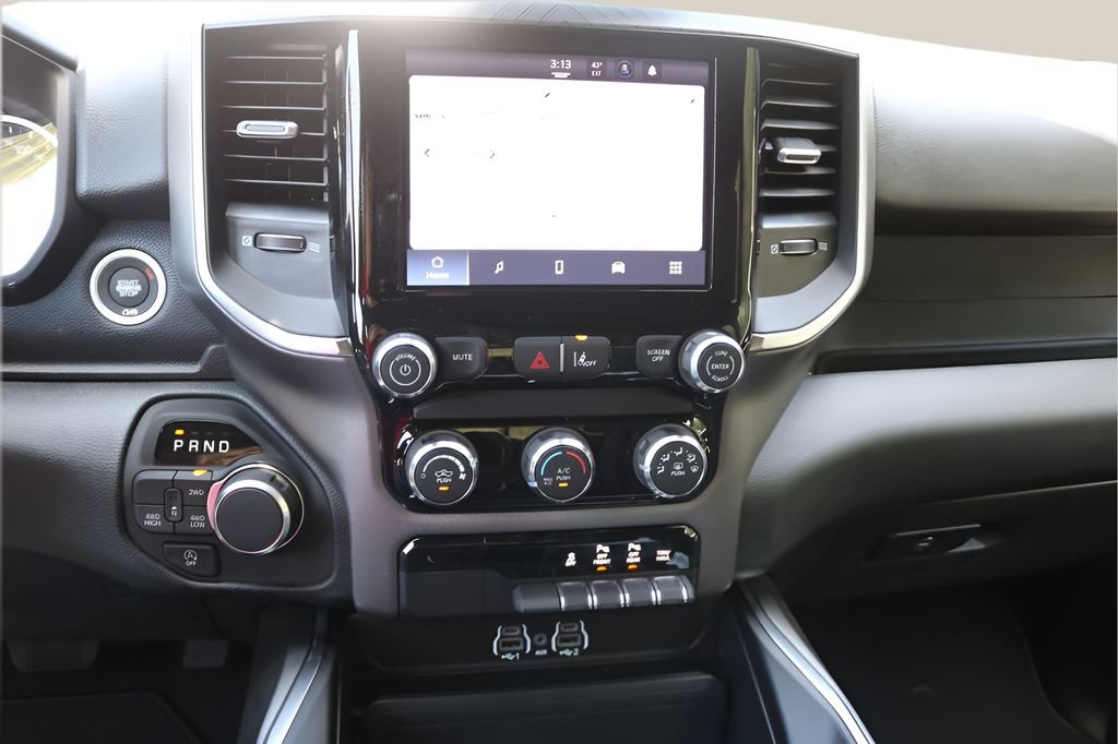 New 2026 RAM 1500 Express AWD/4WD image 21