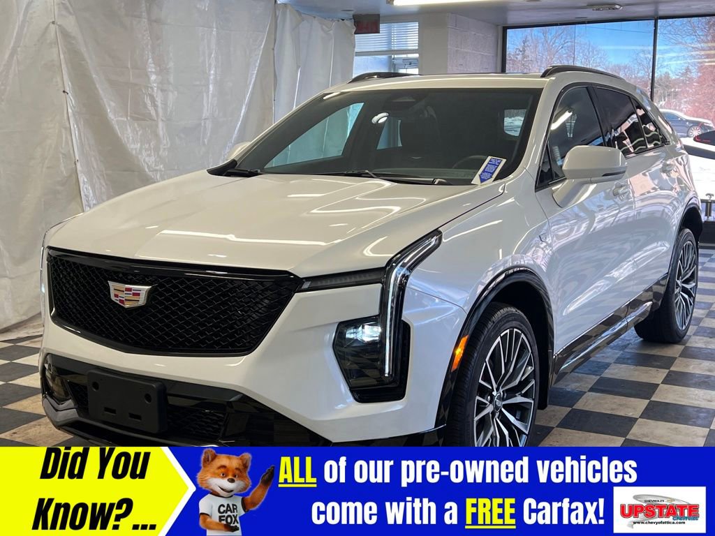 Used 2024 Cadillac XT4 Sport w/ Cold Weather Package image 2